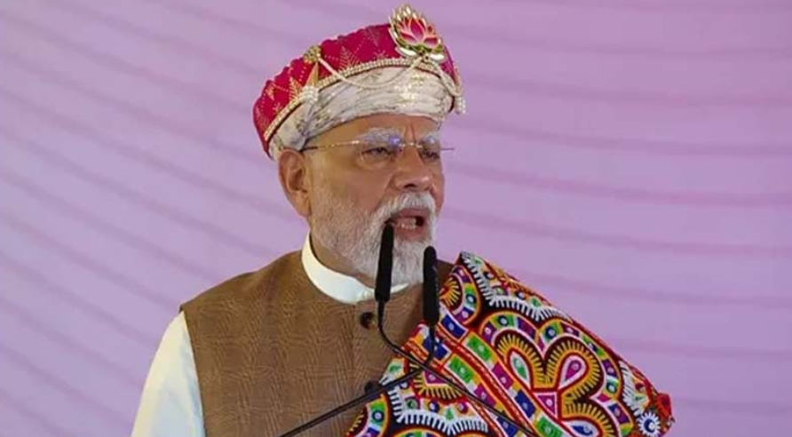 प्रधानमंत्री मोदी का पाकिस्तान को सख्त संदेश: नया भारत परमाणु धमकियों से नहीं डरता, आतंकी के ठिकानों पर जवाबी कार्रवाई