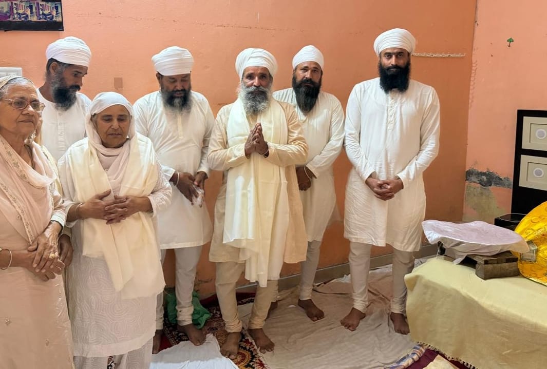 जथेदार अजमेर सिंह ने बाढ़ पीड़ितों को 51,000 रुपए दान दिए