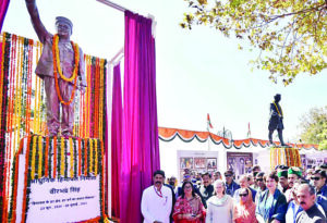 वीरभद्र सिंह प्रतिमा अनावरण में उमड़ा जनसैलाब, शिमला गूंजा